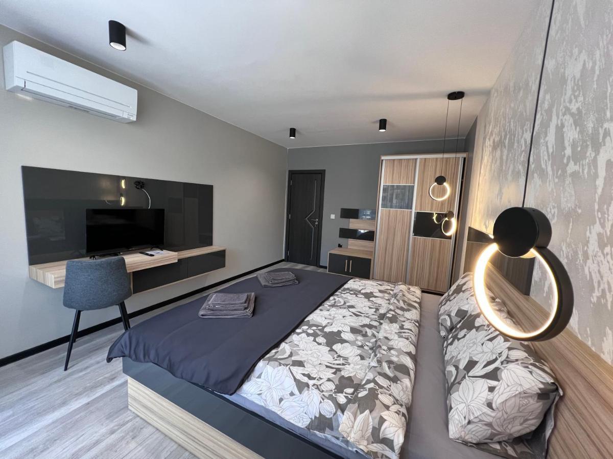 A-Brilliant, New! Spacious & Modern Apartment In Varna Whit Garage Exterior foto
