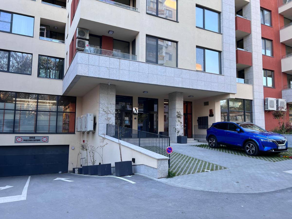 A-Brilliant, New! Spacious & Modern Apartment In Varna Whit Garage Exterior foto