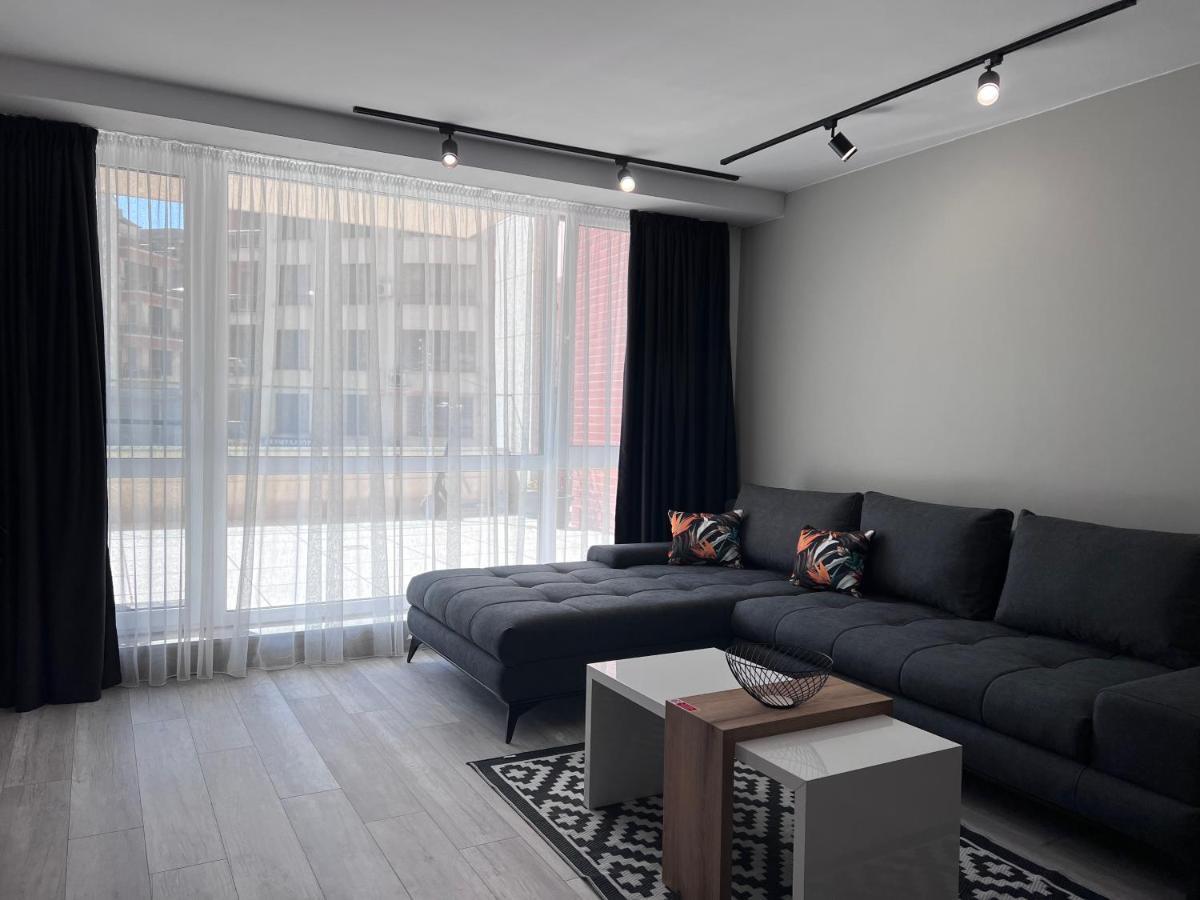 A-Brilliant, New! Spacious & Modern Apartment In Varna Whit Garage Exterior foto